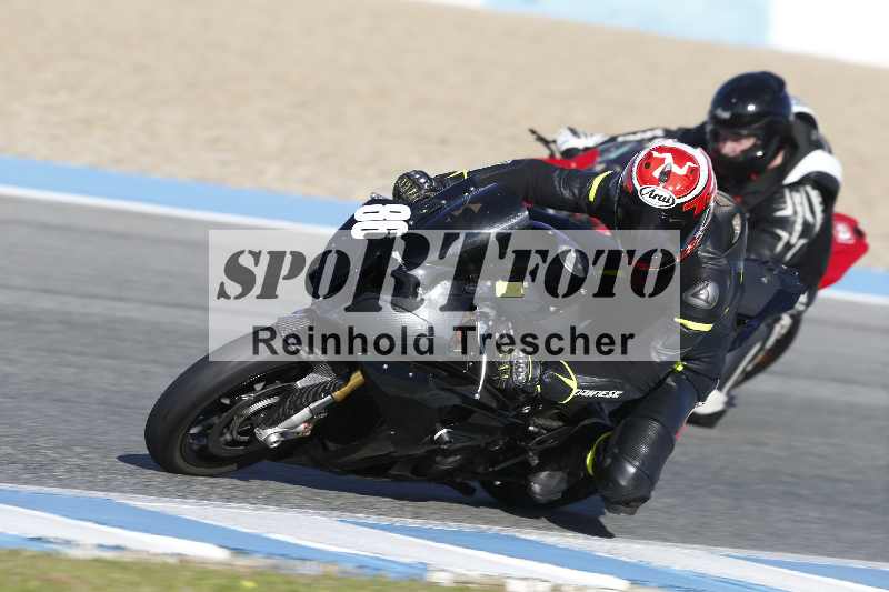 /01 24.-27.01.2025 Moto Center Thun Jerez/gruen-green/86